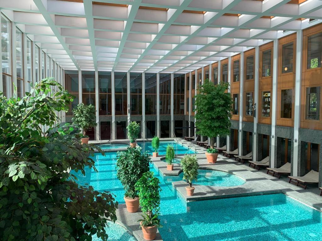 Neue Stillvolle Wohnung Im Steinbach Palais, Ideale Lage Bad Saarow Exterior photo